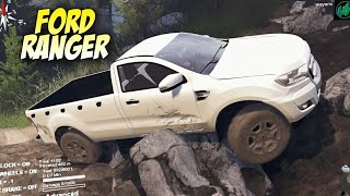 Offroad Ford Ranger Di Atas Batu dan Lumpur
