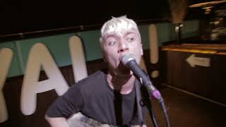 Talk Show - 'Fear (demo)' (Yala! Session)