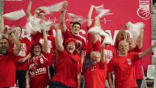 EasyCredit BBL | Towel power - wave on three