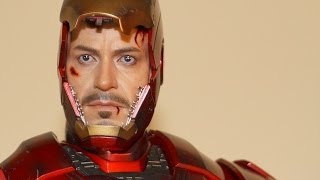 Hot Toys Iron Man Mark VII Battle Damaged Toy Review - The Avengers