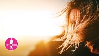Justin Jesso - Getting Closer [Electronic Dance Pop Music] [Lyrics]
