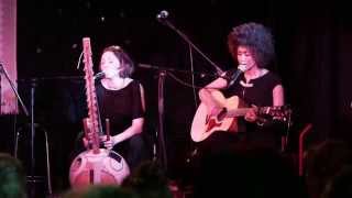 Shishani & The Namibian Tales - Live at Mezrab