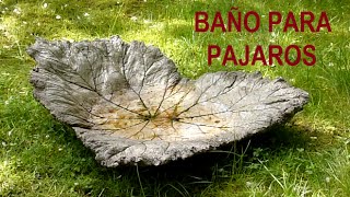 ¿Cómo moldear baño de cemento para pájaros?