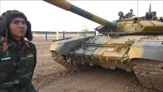 #МинобороныLive Второй заезд полуфинальной эстафеты «Танкового биатлона»