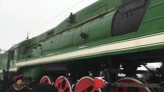 Паровоз П36 и электропоезд Ласточка, станция Иваново.