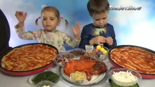 Мистер Макс и Мисс Кэти : Коляски,  Открывание игрушек (Mister Max, Miss Katy)