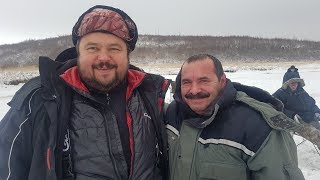 Подледная рыбалка в Де-Кастри с Кадетом и Кексом