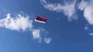 Российский флаг из воздушных шаров (Russian flag. Dubna)