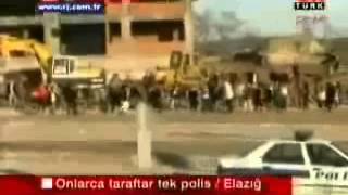 Dünyanın gülüp,konuştuğu Türk polisi :)) '' Bir Türk Dünya'ya bedeldir ''