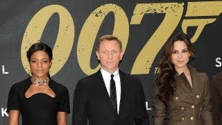 «007. Координаты: Скайфолл» и «Газетчик»