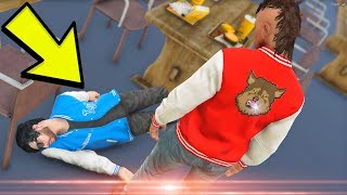 GTA V: Vida de Jovem | BRIGA NO RECREIO! QUEBREI o PLAYBOY na LANCHONETE do COLÉGIO EP#03