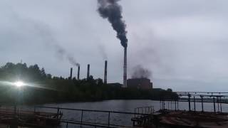 Авария на ГРЭС?! Дым с энергоблока, а не с трубы.