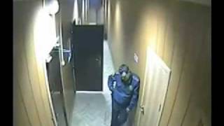 Полицейские избивают потерпевшего - дпс дтп полиция
