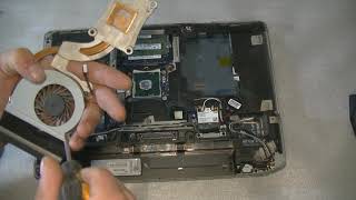 DELL LATITUTE E6420.  Разборка для замены термопасты и чистки радиатора.