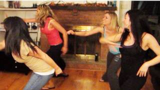 HOTT ZUMBA CHICKS!