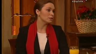 КРАСАВИЦЫ-АКТРИСЫ ЕКАТЕРИНА ГУСЕВА И МАРИНА МОГИЛЕВСКАЯ ПРОТИВ ЛЕОНИДА СЕРЕБРЕННИКОВА В БЛЕФ-КЛУБЕ