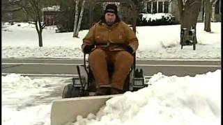 Little Bully™ Dozer Blades: Snow, Dirt, Gravel | Grasshopper