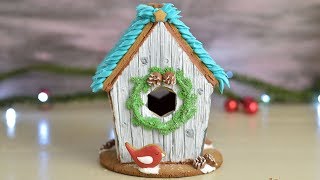 HOLIDAY GINGERBREAD BIRDHOUSE