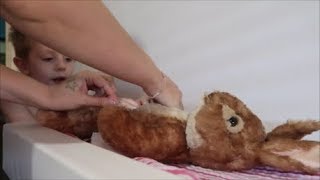 TEACHING DIAPER CHANGING