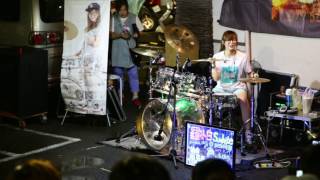 羅小白S. White - Барабанщица-виртуоз из Тайваня.Amazing Girl Drummer