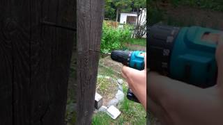 Шуруповерт Bort 18v