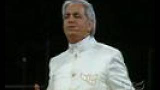 Benny Hinn sings @ Belgium Crusade 2008