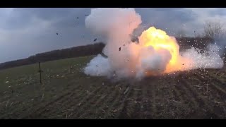 ✅ ВЗРЫВ БОЛЬШОЙ ПИТАРДЫ ?  В ХОЛОДИЛЬНИКЕ ?