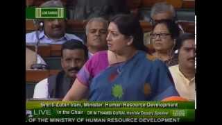 Watch Angry Smriti Irani Vs Dumb Rahul Gandhi Speech in Lok Sabha | Hatt's Off