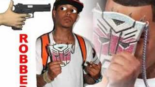 YUNG BERG'S CHAIN ROBBED IN DETROIT **EXCLUSIVE VIDEO**