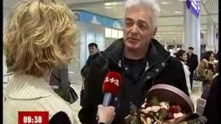 03.12.2010_Luck Mervil & Daniel Lavoie have arrived in Kiev (Notre-Dame de Paris)