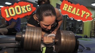 Girl lifts 82KG with one hand./ Девушка поднимает 82кг на кисть. Снежана Бабаева | Armbets.tv NEWS