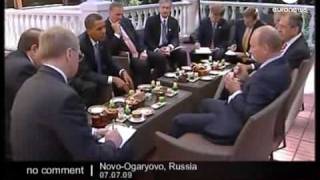 Путин и Обама у самовара