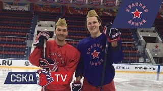 Тренерский штаб поздравил красноармейцев с Днем защитника отечества.