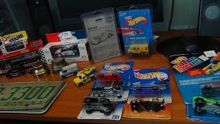 Vintage Hot Wheels Matchbox Swap Meet Haul. Holy Grail, Leo, Earnhardt Cars and MORE