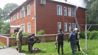 Пожар в жилом доме на улице Дорожной: благодаря бдительности жильцов обошлось без пострадавших