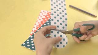 Cómo hacer guirnaldas para decorar tu árbol d... : Manualidades navideñas para hacer con tu familia