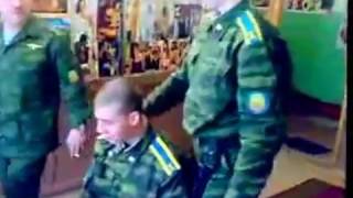 Прапор учит курсантов, как заступиться за девушку в ресторане))))