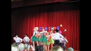 Детский танец под песню "Едут по Берлину казаки", "Мечта, 2015 г.