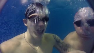 ЧЕЛЛЕНДЖ под водой. Бассейн челлендж. Фотосессия в студии. Батуты атмосфера. Банный день