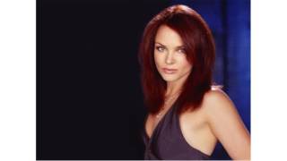 Dina Meyer