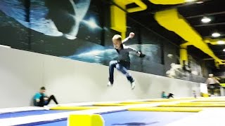 Батутный парк FlyZone в Краснодаре. Прыжки на батуте для детей. Дмитриев Антон