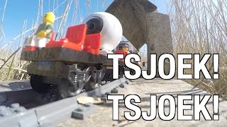 DumpertTV bouwt een LEGO-treinbaan