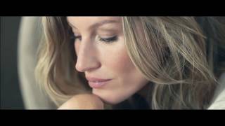 Gisele Bundchen for CHANEL  / Conversation with Nature