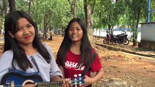 Menjaga jodoh orang.!! Pengamen cantik bersuara merdu dan imut