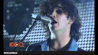 The 1975 - Sex [Live at Kroq Almost Acoustic Christmas Festival]