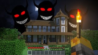 Minecraft GIANT SCARY TRASH GANG APPEAR IN OUR HAUNTED HOUSE IN MINECRAFT !! Minecraft