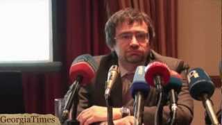 Недовольная Армения выбирает