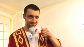 Что делает тот, кто курит кальян?