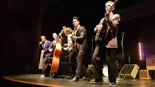 A date with Elvis - Blue Moon of Kentucky