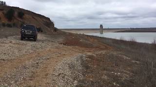 МЕЖГОРНОЕ ВОДОХРАНИЛИЩЕ ВОЗЛЕ СЕЛА СКВОРЦОВО / Крым 2018